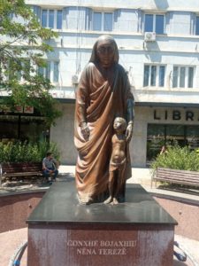 Statue of Saint Mother Teresa